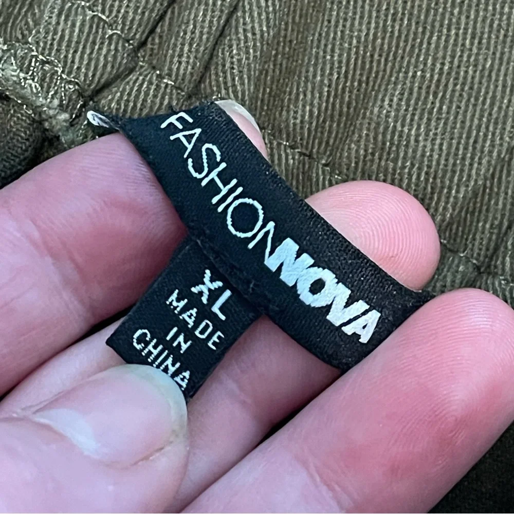 NWOT Fashion Nova Kim Possible Parachute Pants Sz XL - Picture 4 of 13